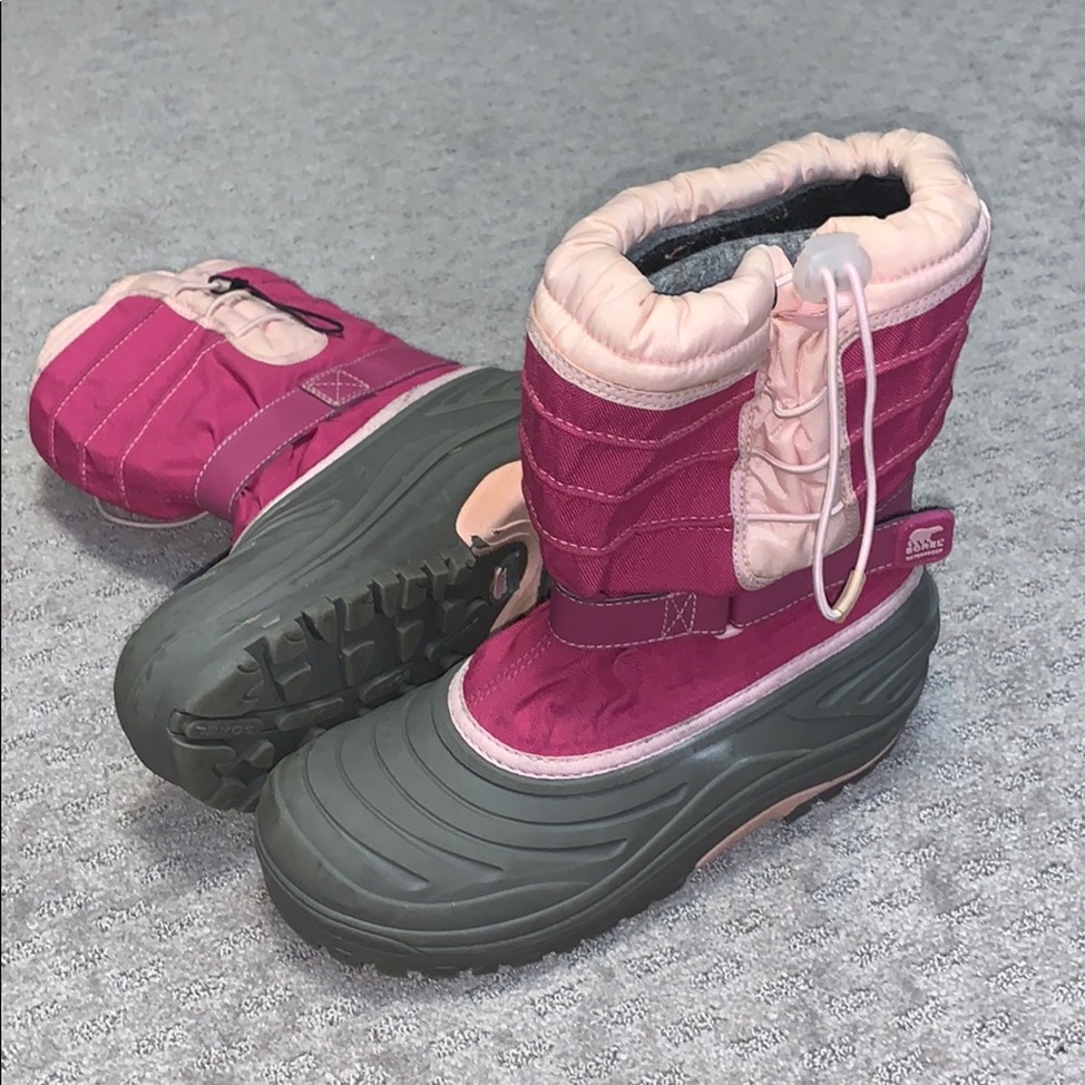 Sorel waterproof strap and drawstring boot…